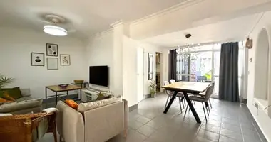 Casa 3 habitaciones en Dos Hermanas, Španjolska
