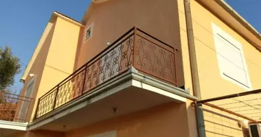 Дом 4 спальни в Томба, Черногория