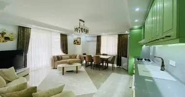 Mieszkanie 3 pokoi w Mahmutlar, Turcja