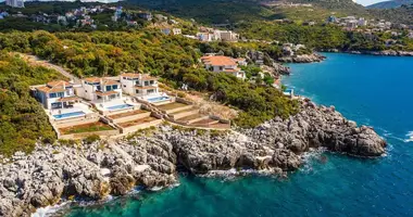 Casa 6 habitaciones en Montenegro