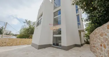 3 bedroom house in Montenegro