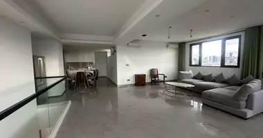 Condo 3 pokoi w Sangkat Wat Phnom, Kambodża