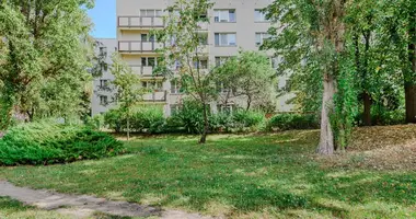 Mieszkanie 2 pokoi w Warszawa, Polska