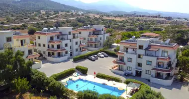 Apartamento 4 habitaciones en Akanthou, Chipre del Norte