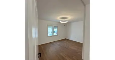 Wohnung 2 zimmer in Tirana, Albanien