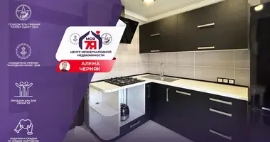 Mieszkanie 3 pokoi w Soligorsk, Białoruś