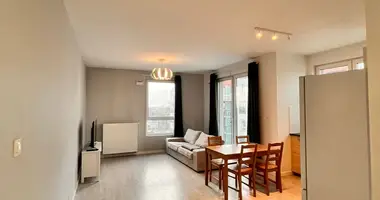 Квартира 3 комнаты в Варшава, Польша