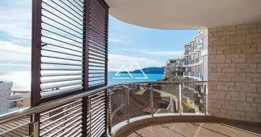 Apartamento 3 habitaciones en Boreti, Montenegro
