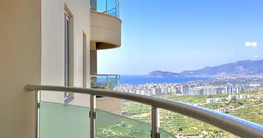 2 bedroom apartment in Alanya, Turkey