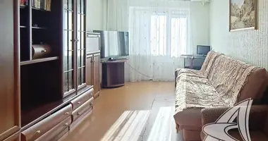 Квартира 2 комнаты в Мухавецкий сельский Совет, Беларусь