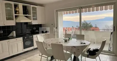 Mieszkanie 2 pokoi w Grad Rijeka, Chorwacja
