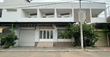 Вилла 2 комнаты в Khan Chroy Changvar, Камбоджа