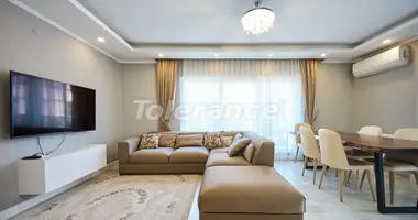 Dúplex 4 habitaciones en Konyaalti, Turquía