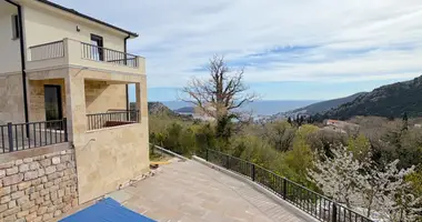 Casa 4 habitaciones en Budva, Montenegro