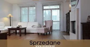 4 room apartment in Smolice, Poland