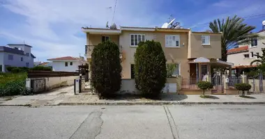 Дом 4 спальни в Никосия, Кипр