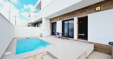 Villa 2 room villa in Torrevieja, Spain