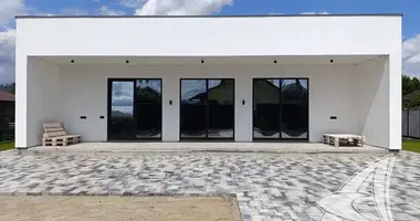 Dom w Muchaviecki sielski Saviet, Białoruś