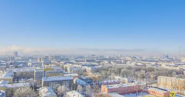 Wohnung 4 zimmer in Minsk, Belarus