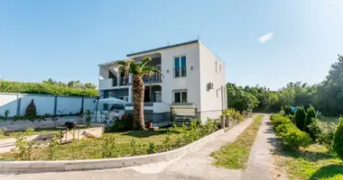 Дом 5 комнат в Радановичи, Черногория
