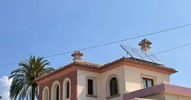 Haus 4 Schlafzimmer in San Pedro Alcantara, Spanien