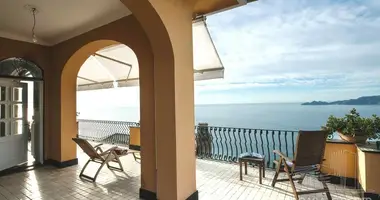3 chambres dans Zoagli, Italie