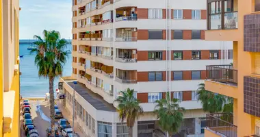 Apartamento 2 habitaciones en Torrevieja, Španjolska