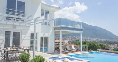 Villa 4 chambres dans Fethiye, Turquie
