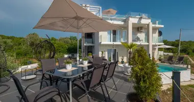 Haus 5 Schlafzimmer in Zagora, Montenegro