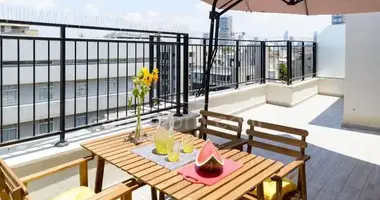 3 room apartment in Tel-Aviv, Israel