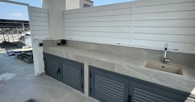 Mieszkanie 3 pokoi w Limassol, Cypr