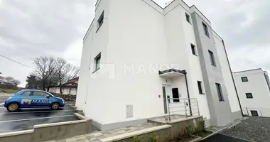Квартира 2 спальни в Нови-Винодолски, Хорватия