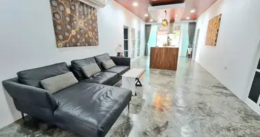 Casa 3 habitaciones en Bang Sare, Tailandia