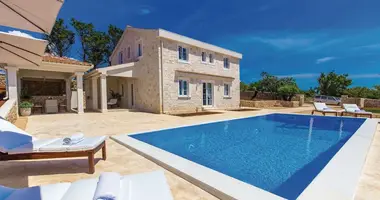 Casa 5 habitaciones en Grad Novalja, Croacia