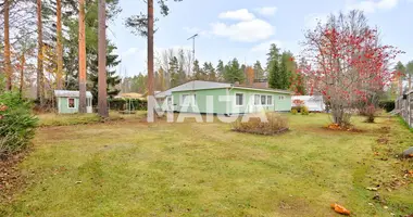 Haus 4 zimmer in Kontiolahti, Finnland