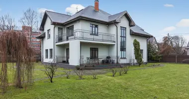Casa 7 habitaciones en Riga, Letonia