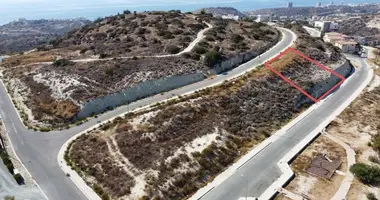 Terrain dans Agios Tychonas, Chypre