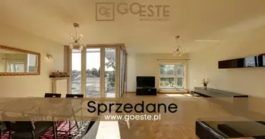 Apartamento 5 habitaciones en Smolice, Polonia