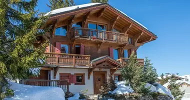 Chalet 6 bedrooms in Courchevel, France