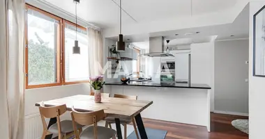 Apartamento 3 habitaciones en Helsinki sub region, Finlandia