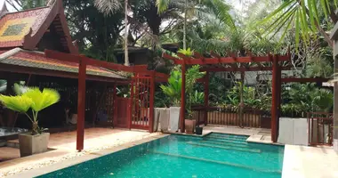Casa 9 habitaciones en Pong, Tailandia