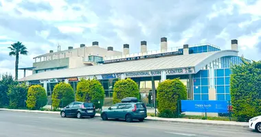 Commercial property 100 m² in Orihuela, Spain