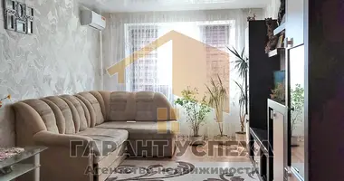 Квартира 2 комнаты в Мухавецкий сельский Совет, Беларусь
