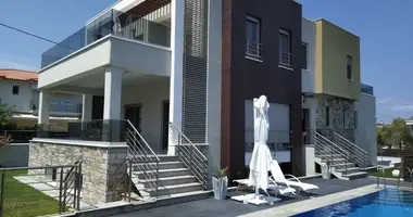 Villa 6 habitaciones en Nea Fokea, Grecia