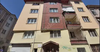 Wohnung 4 zimmer in Tepebaşı, Türkei