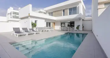 Villa 3 bedrooms in San Javier, Spain