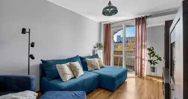 Mieszkanie 2 pokoi w Warszawa, Polska