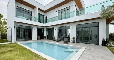 Villa 5 zimmer in Huai Yai, Thailand