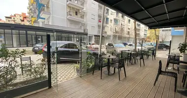 Propiedad comercial 240 m² en Bashkia Vlore, Albania