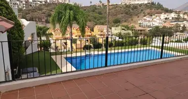 3 bedroom apartment in Benalmadena, Spain